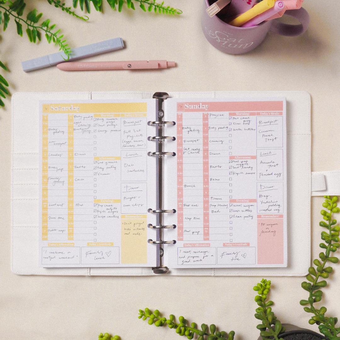 The Mom System- Undated Daily Family Planner. (PREORDER)