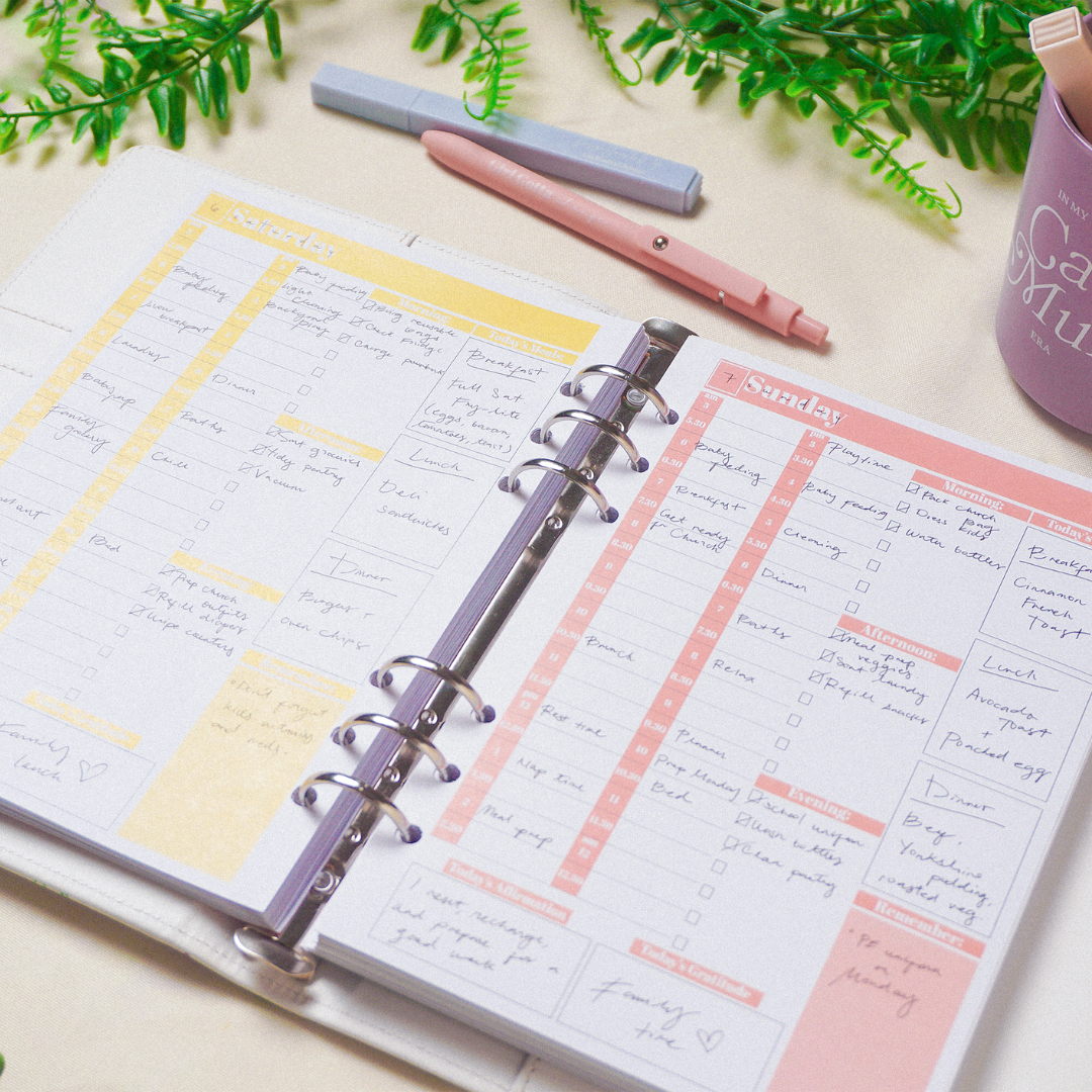 The Mom System- Undated Daily Family Planner. (PREORDER)
